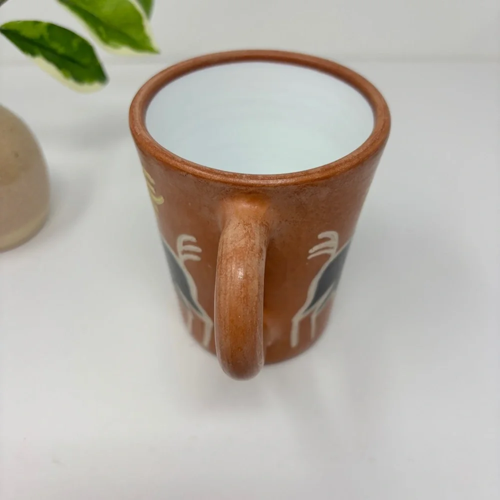 Peru Pottery Earthenware Clay Handpainted Mug - Picture 5 of 7